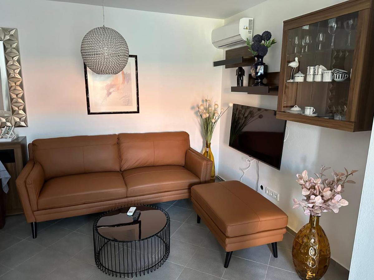 Apartment Vila Lina Vir Exterior photo