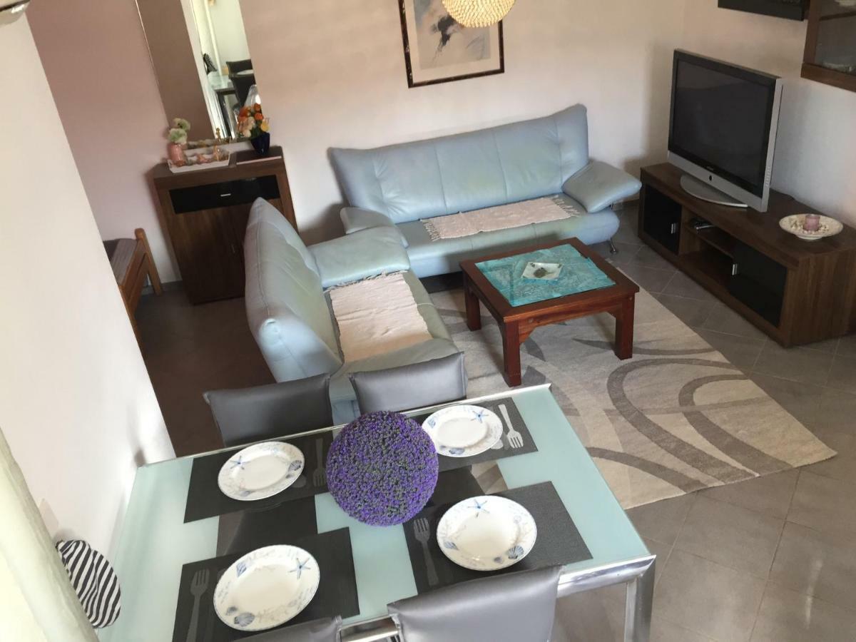Apartment Vila Lina Vir Exterior photo